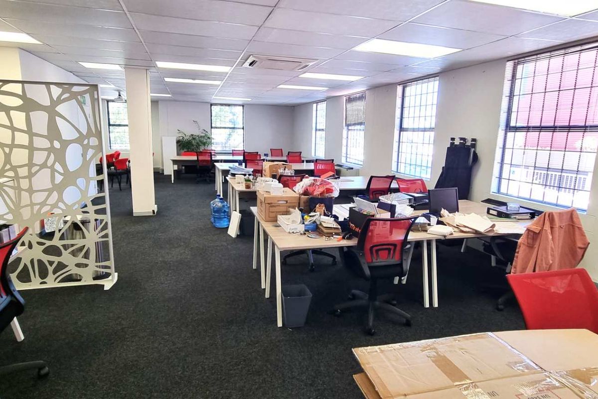 Ground Floor Office in Tokai - Photo 2
