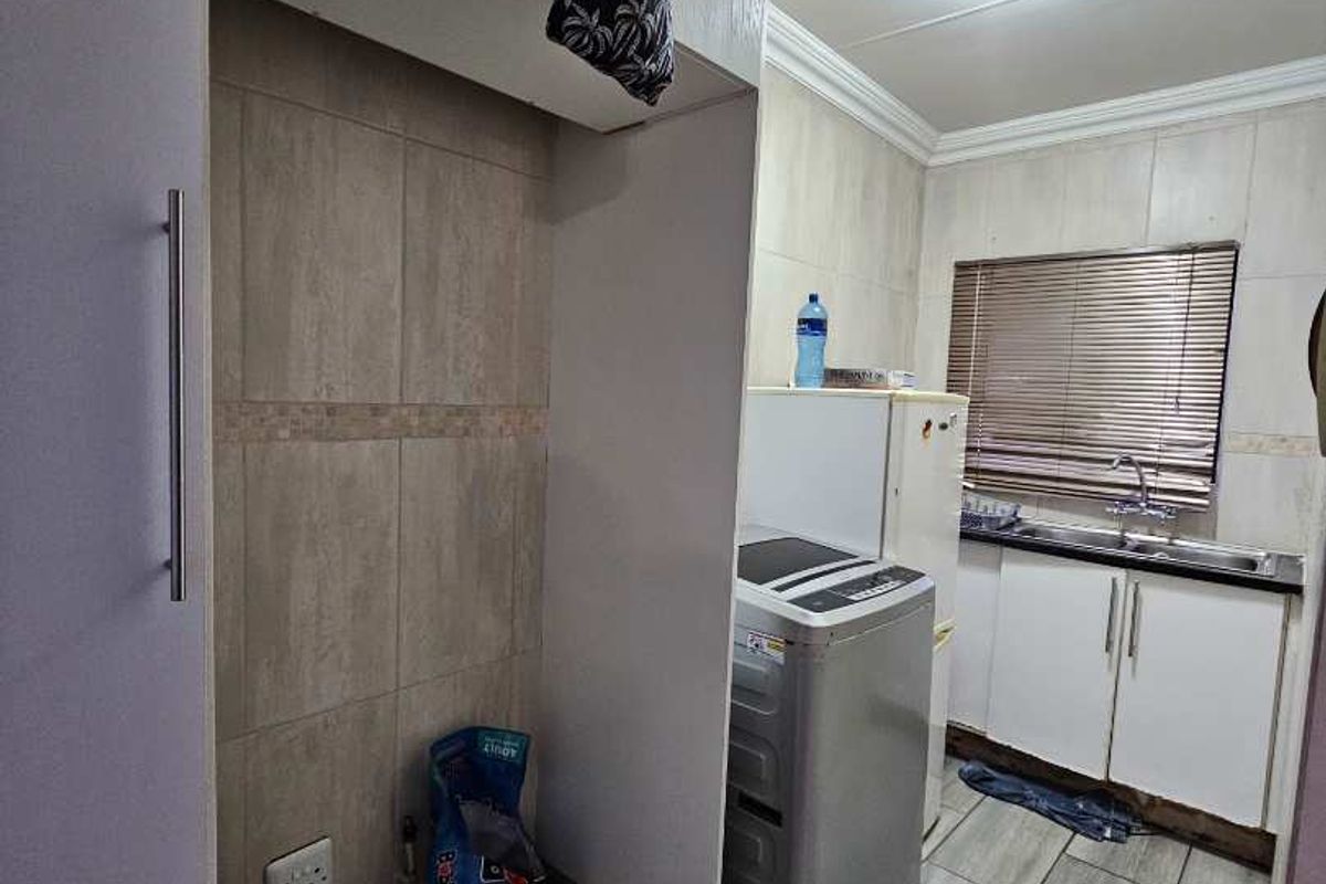 3 bedroom house in Clarina - Photo 3