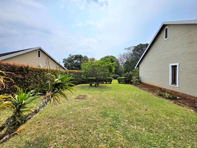 Secure 3-Bedroom Townhouse for Sale in Hillcrest – Pet-Friendly & Family-Friendly Living - Photo 3