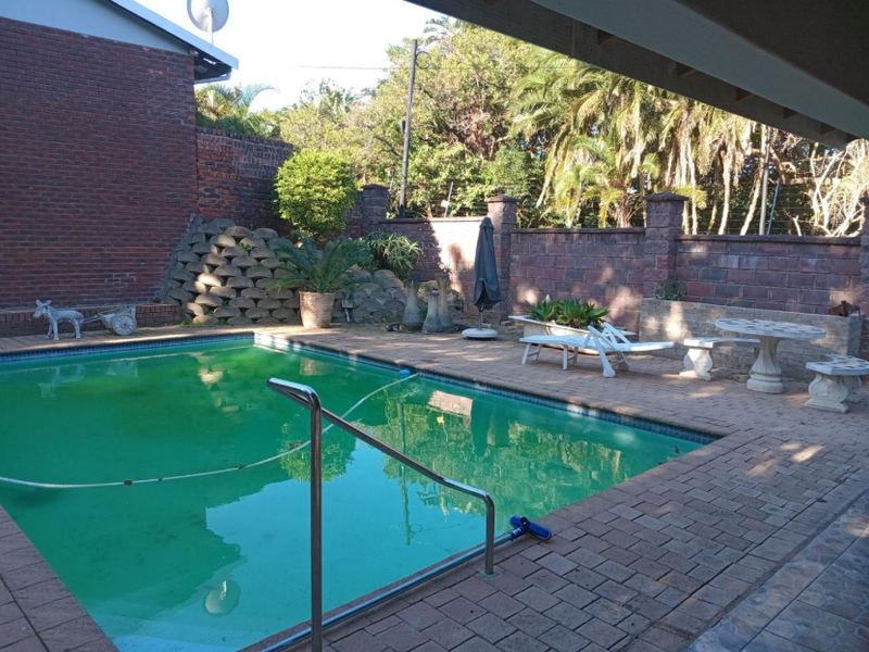 Elegant Coastal Living with Income Potential and Outstanding Entertainment Spaces - Photo 3