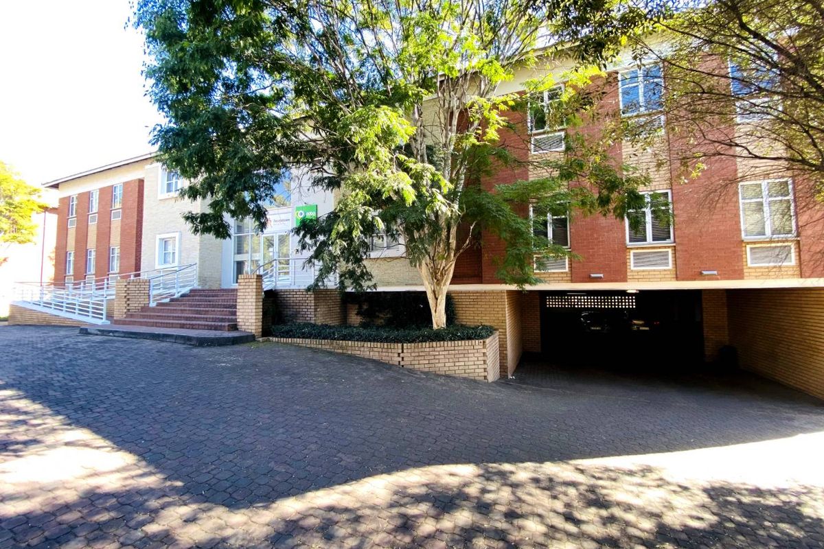 Spacious Commercial Office To Let  in Fourways – Waterford Office Park, Fourways - Photo 2