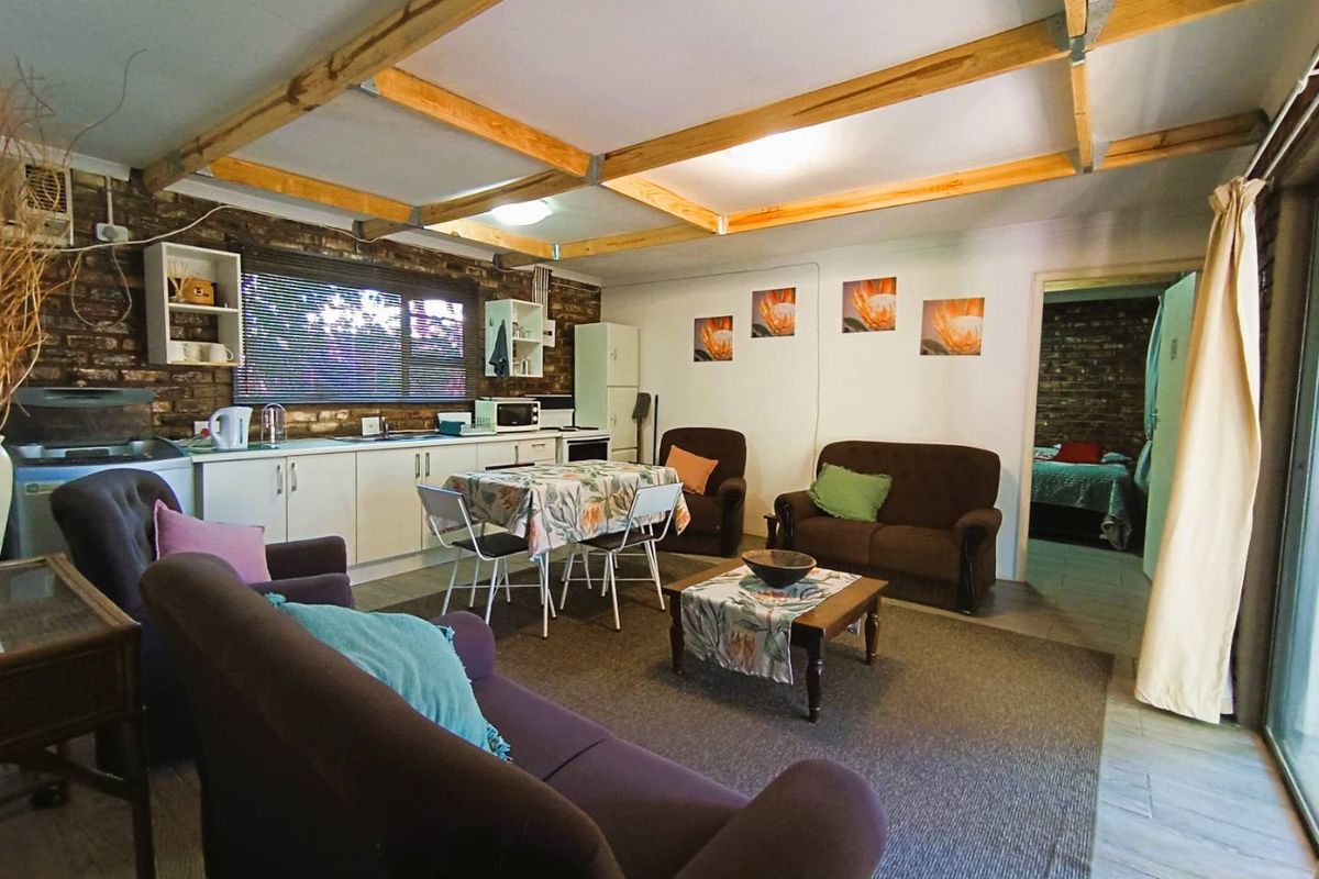 Dual-Income Investment Opportunity or Extended Family - Photo 2