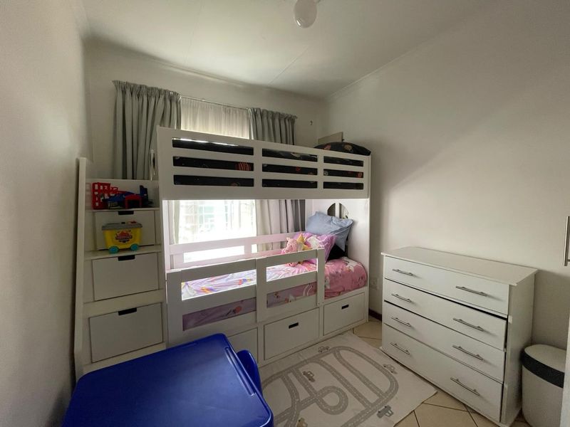 ✨ Modern 3-Bedroom Simplex for Sale – Secure Estate Living! - Photo 6