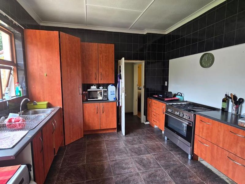Florentia, Alberton-home with flat - Photo 8