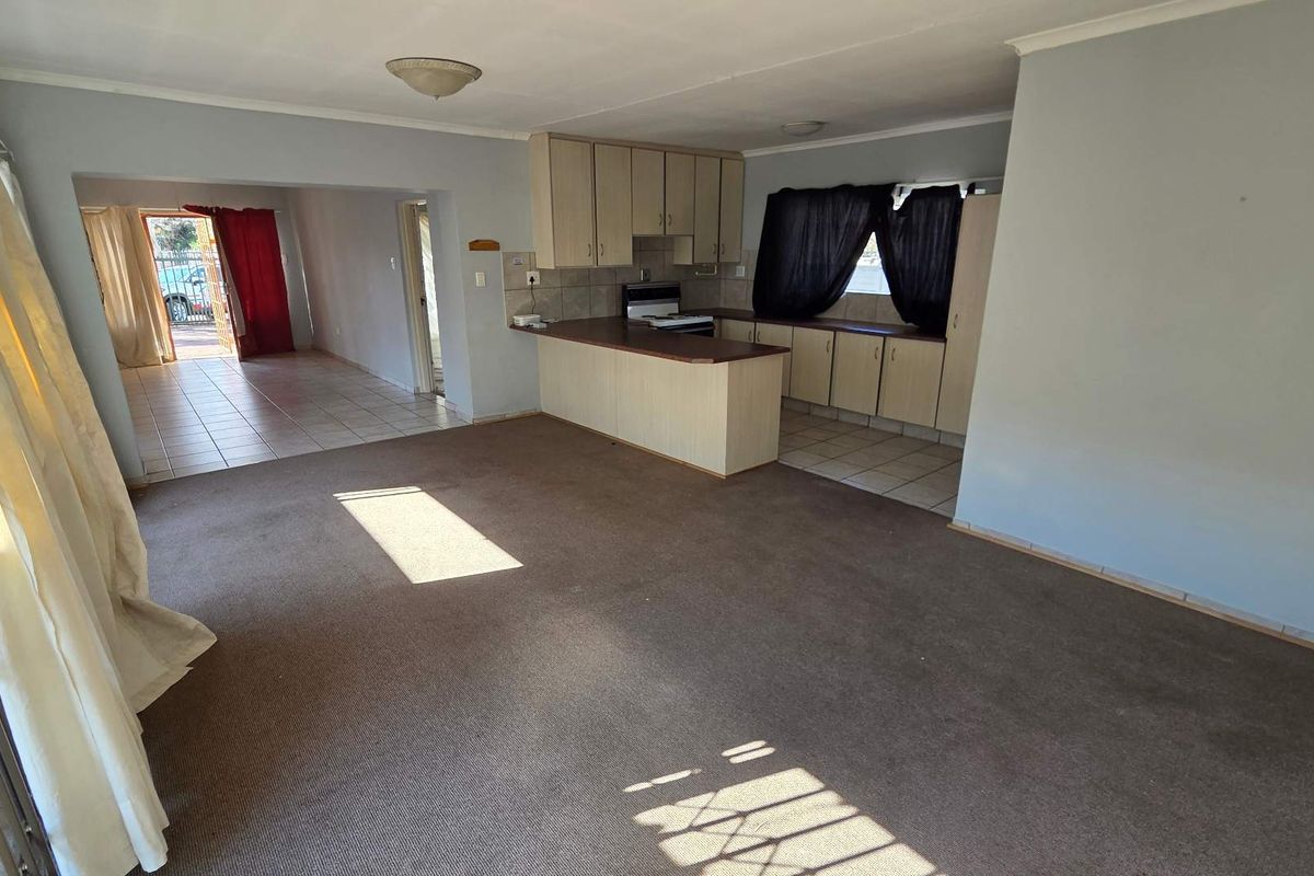 High-Demand Student Living – Low-Risk, High-Return Investment! - Photo 4