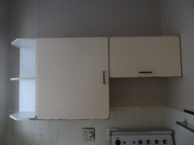 BACHELOR FLAT TO RENT IN ARCADIA - Photo 6