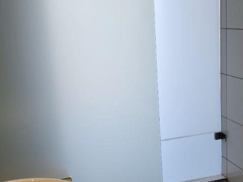 SOPHISTICATED 2 BED APARTMENT IN THIS STUNNING COMPLEX - Photo 10