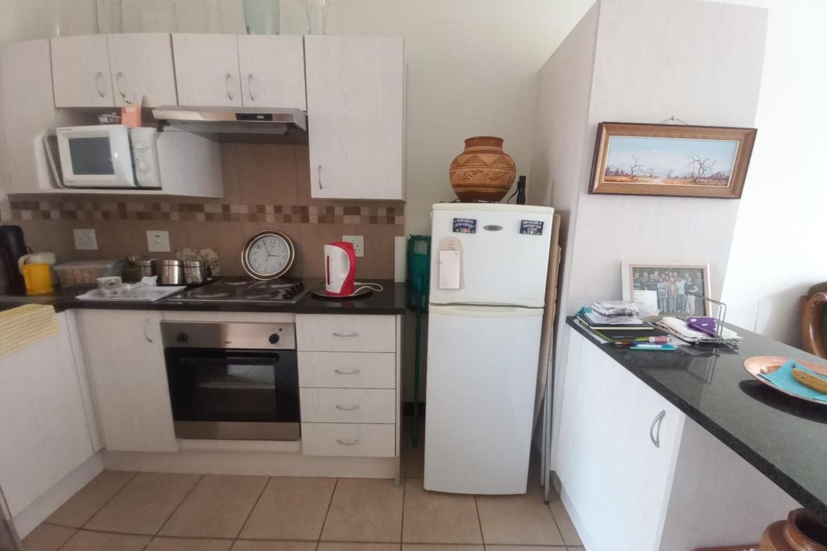 1 BEDROOMED RETIREMENT APARTMENT FOR SALE IN BRENTWOOD PARK - Photo 3