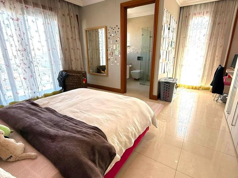 Auasblick- For Sale- N$13 600 000 - Photo 8