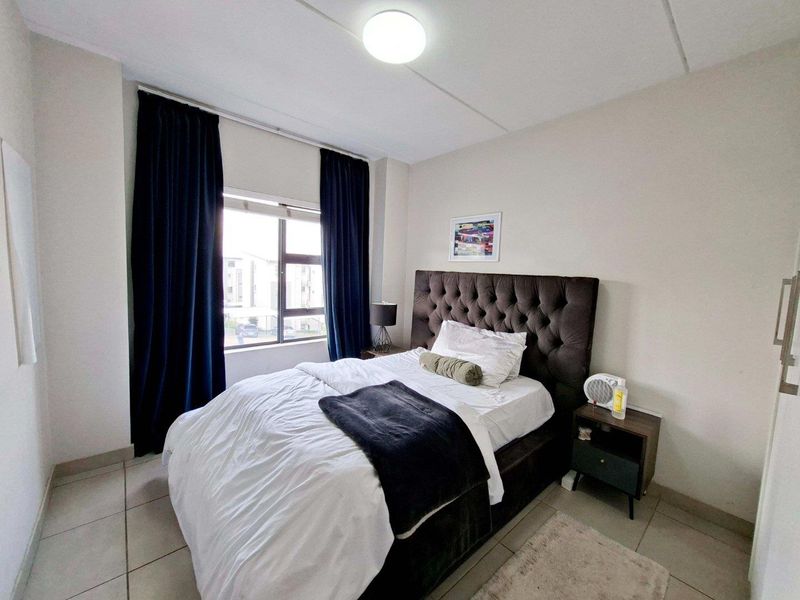 Lovely 2 bed, 1 bath 2nd floor apartment for sale in Eden, Sandton - Photo 6