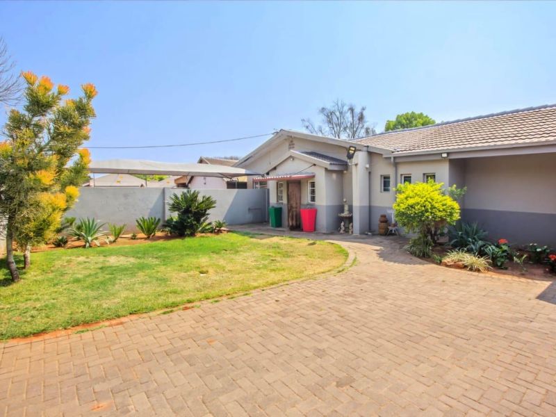 Not to be missed - Photo 3