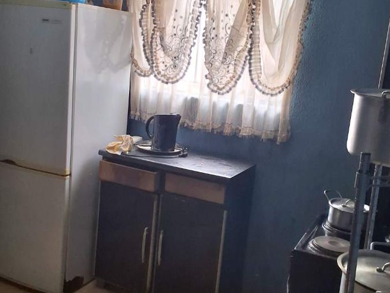 2 Bedroom House For Sale - Photo 9