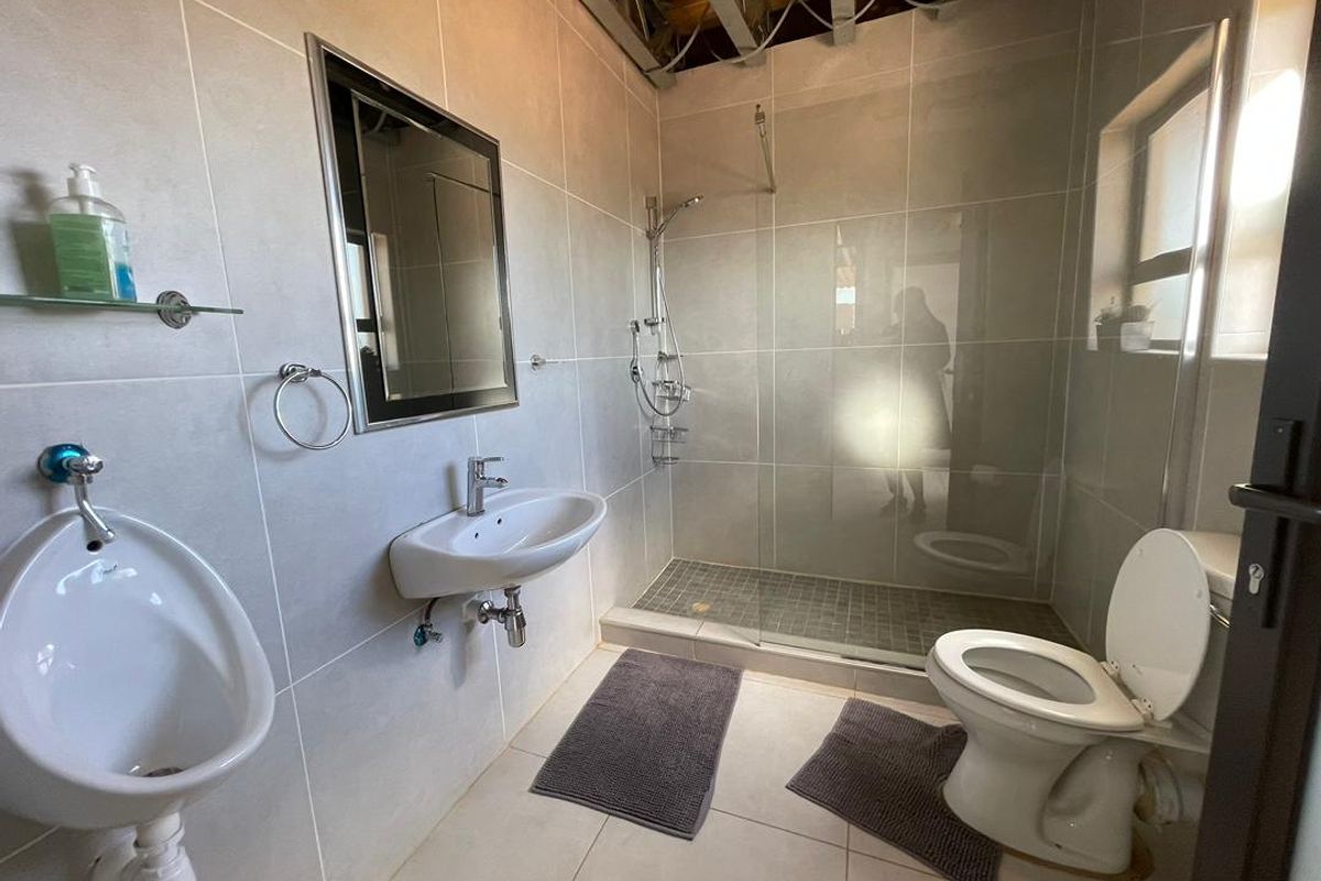 EXCLUSIVE FARM FOR SALE - NEAR HOSEA KUTAKO INTERNATIONAL AIRPORT - Photo 4