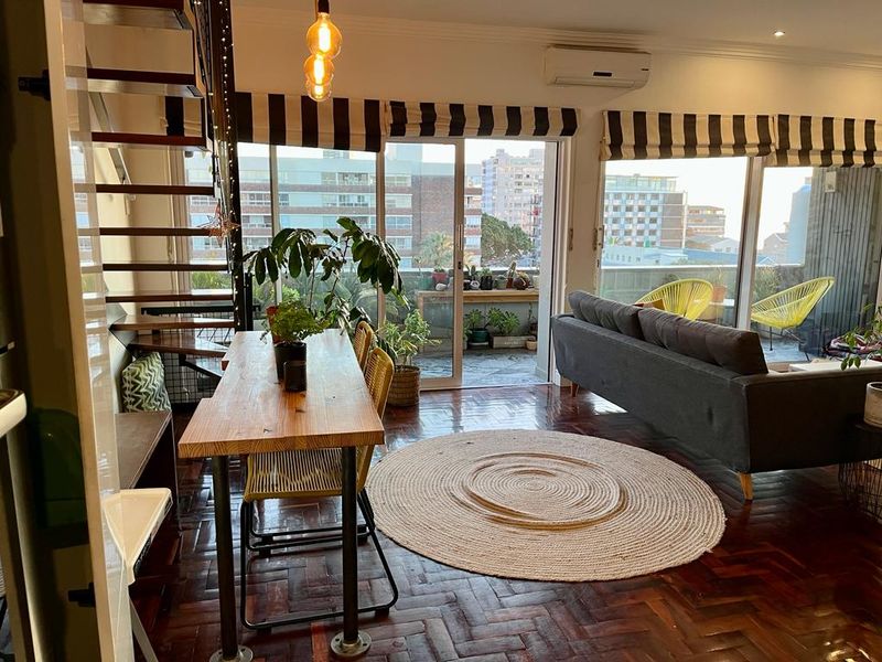 3 bedroom Apartment in SEA POINT - Photo 4