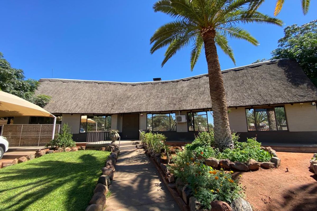 BEAUTIFULL FAMILY HOME FOR SALE IN ARANOS – NAMIBIA - Photo 3