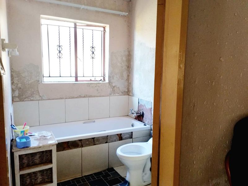 3 Bedrooms house for sale - Photo 6