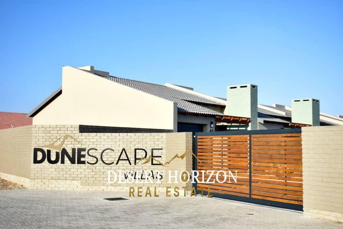 Property #2395498, Townhouse For Sale in Swakopmund Ext 15