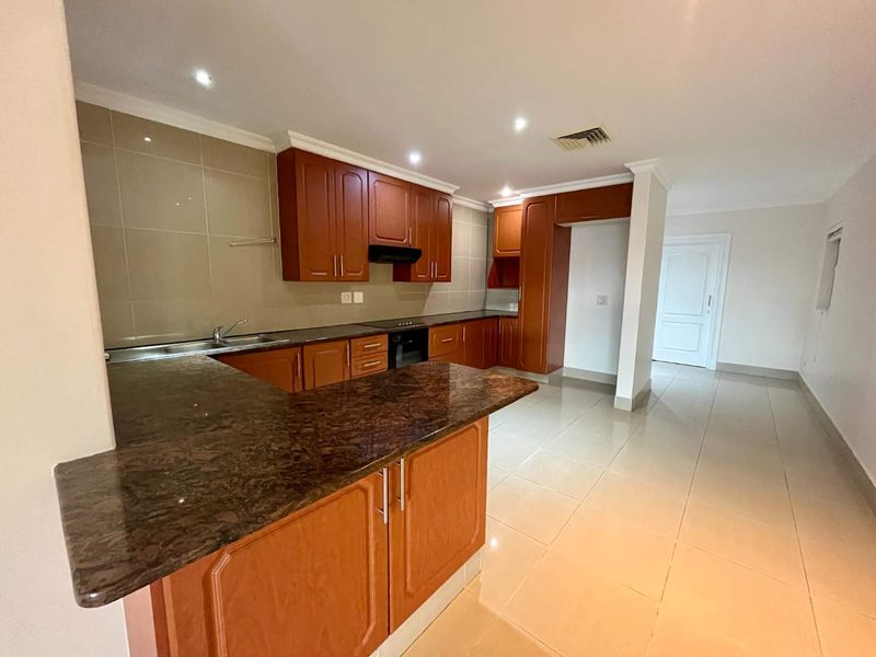 Hendra - Stunning Apartment with Spectacular Views in an Exclusive, Secure Complex! - Photo 6