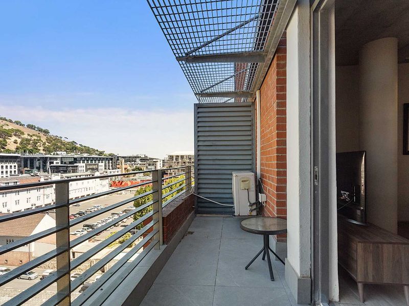 Industrial Slick Pad with views - Photo 5