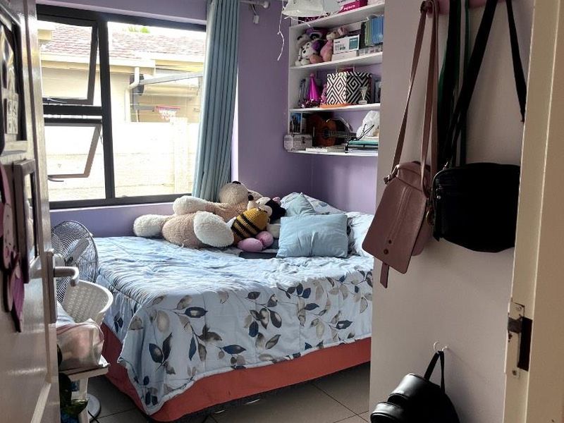 Cozy Neat Cimbebasia House for Sale - Photo 6