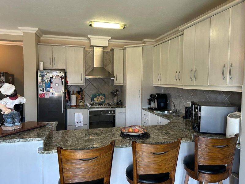 For Sale: Modern Double-Story Townhouse at Dolphin Beach, Namibia - Photo 2