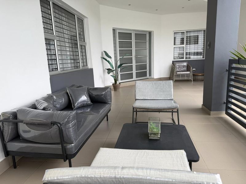 4 Bedroom House For Sale in Auasblick - Photo 8