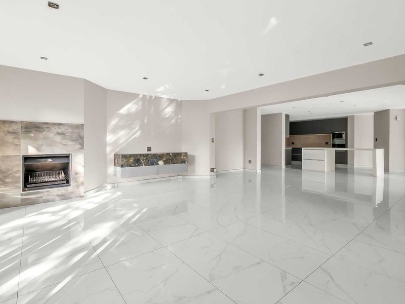 4 Bedroom House for Sale in Dainfern Golf Estate - Photo 10