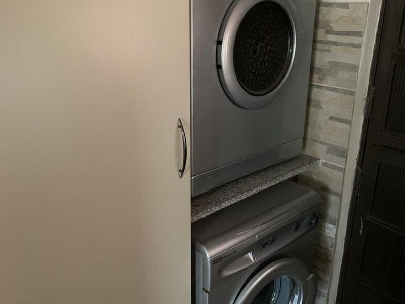 Charming 3-Bedroom Townhouse for Rent in Arboretum - Photo 5