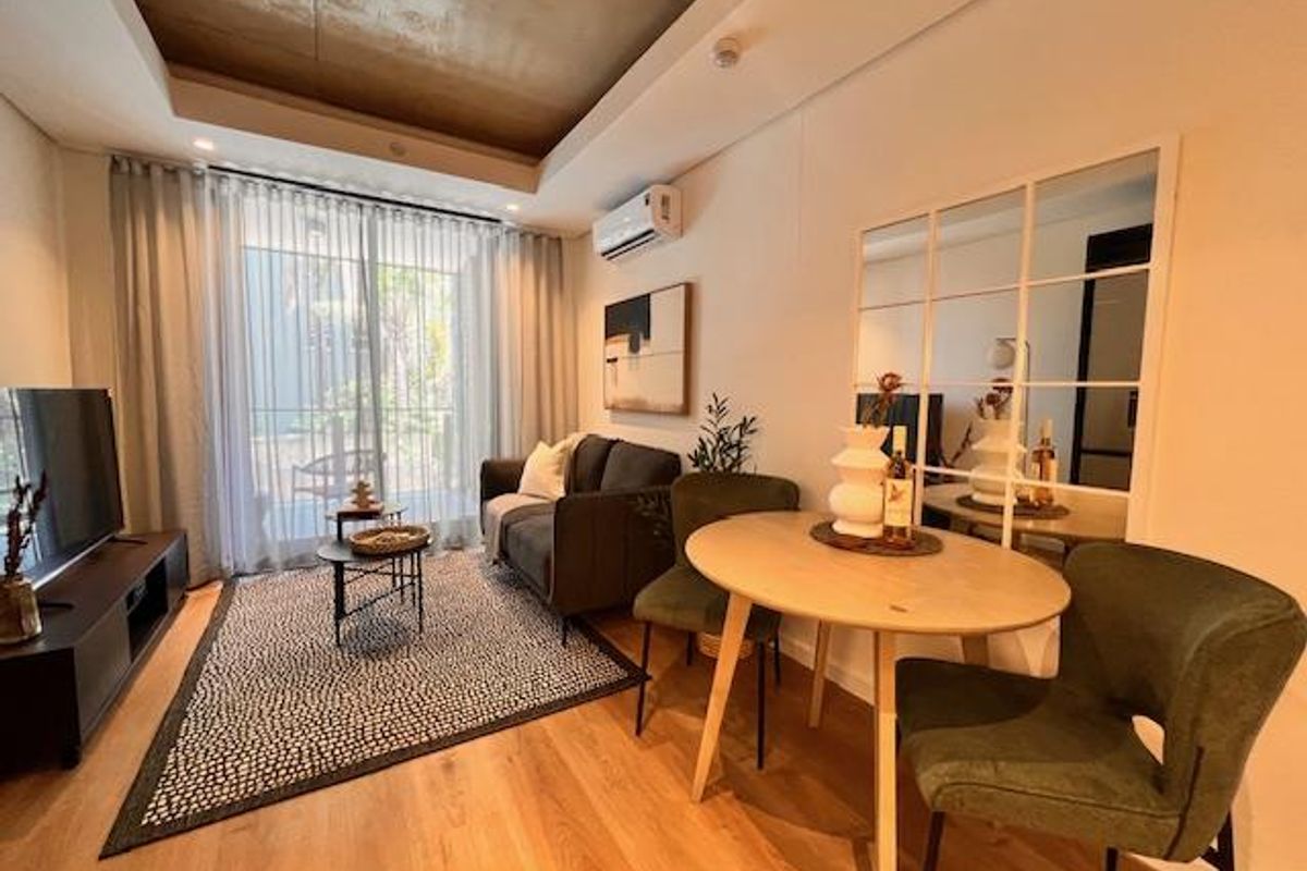 Luxury one bedroom at Station House - Photo 4