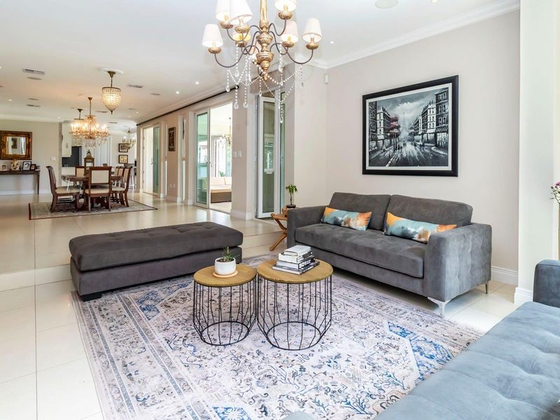 A Masterpiece of Country Living with Contemporary Luxury - Photo 10