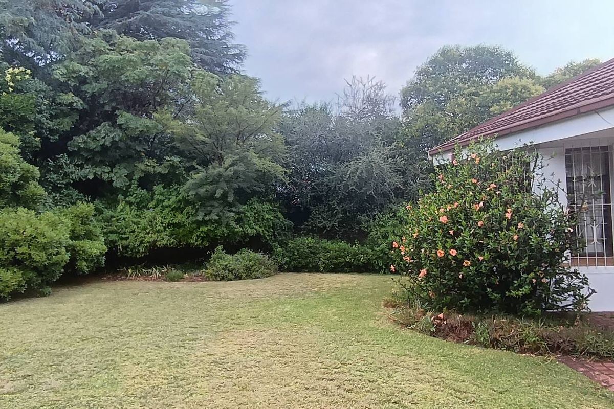 Stunning 3-bedroom house in Observatory for sale - Photo 2