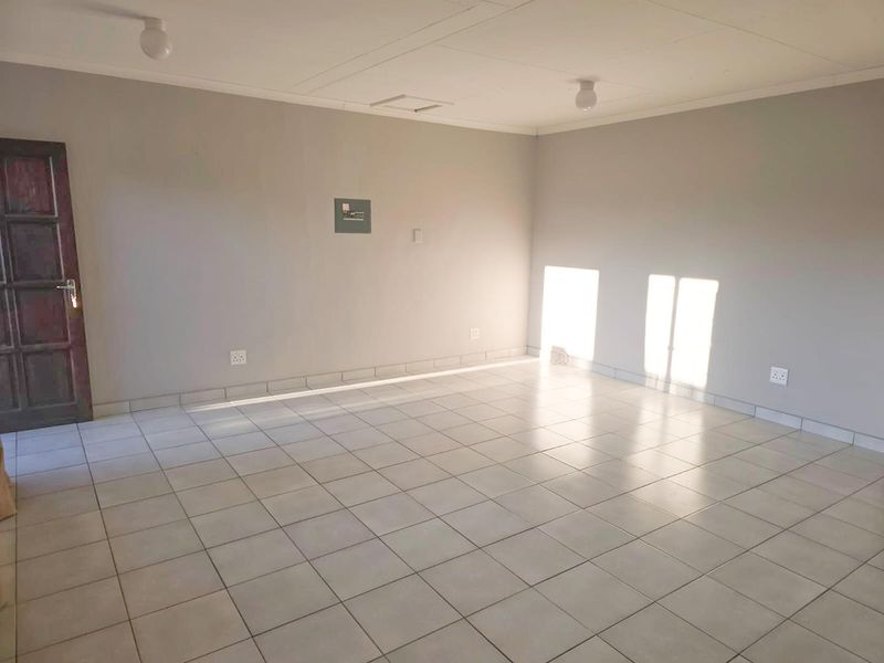 1-Bedroom Apartment to Rent | Hoedspruit Town Centre - Photo 3