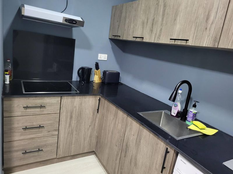 RS 5.8 MILLION | Turnkey Investment – Brand-New 1-Bedroom in Flic en Flac - Photo 8