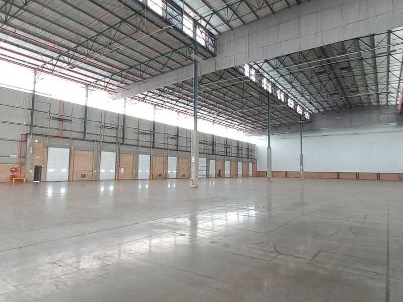 6 845m2 Isando Warehouse To Let - Photo 8