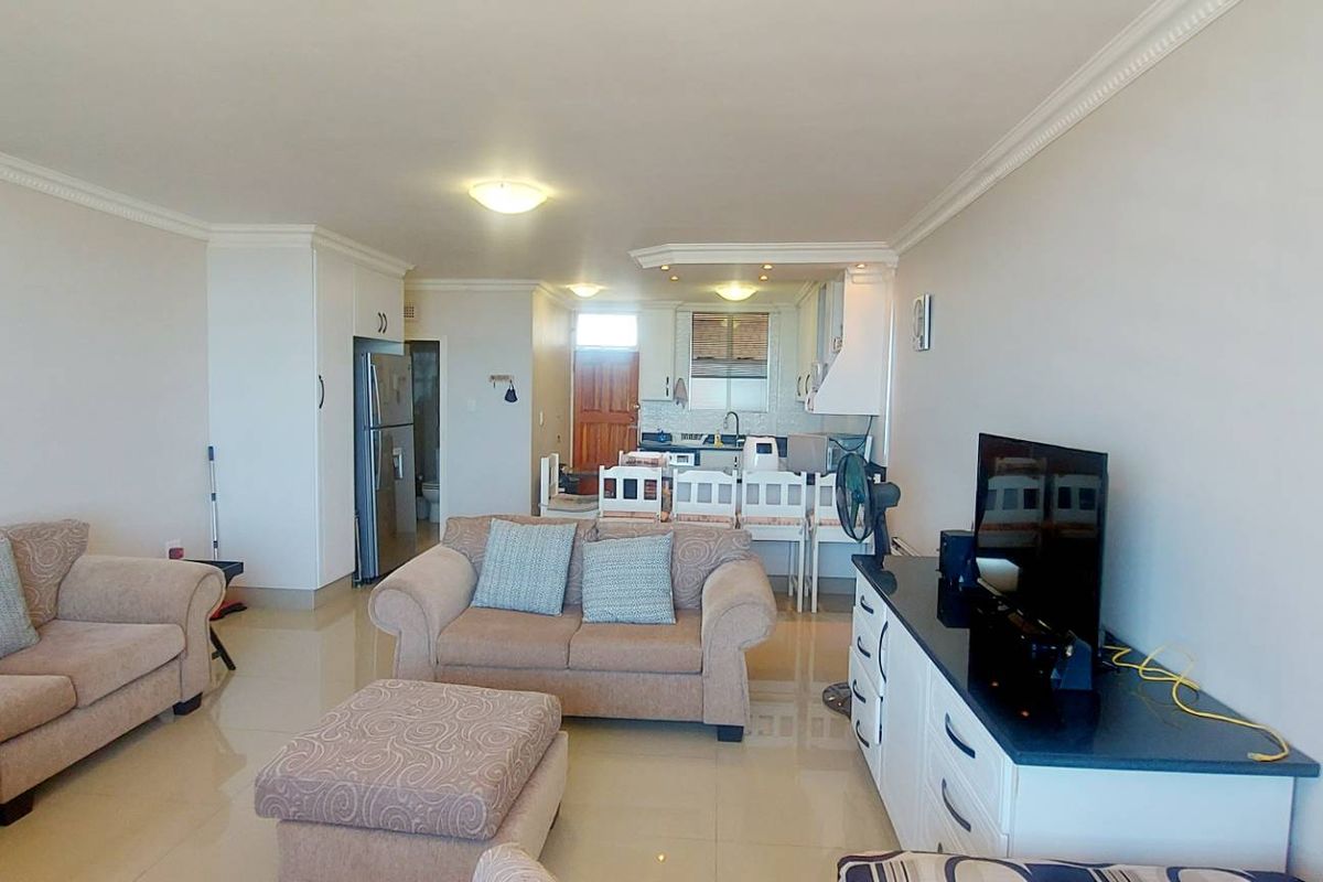 Live the Dream: Stunning Oceanview Apartment in North Beach! - Photo 4