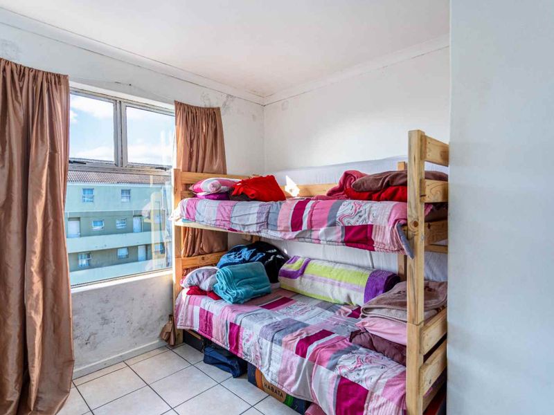 Secure, Spacious & Centrally Located – Monte Amiata Gem - Photo 9