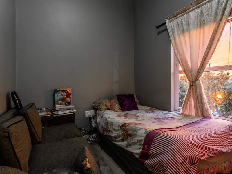 secure 2 bedroom apartment  for sale in Buhrein Estate - Photo 9