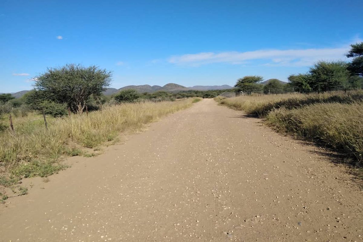 LIFESTYLE VACANT PLOT FOR SALE, OSANA ESTATE, NEAR OKAHANDJA - Photo 5