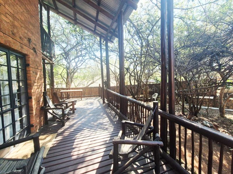 Move-In Ready Home with Furniture Included - Book Your Viewing Today - Photo 3