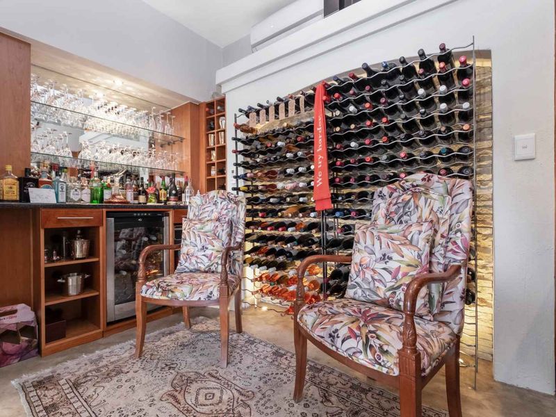 STRIKING AND SOPHISTICATED FAMILY HOME IN A SOUGHT AFTER QUIET AND SERENE LOCATION - Photo 8