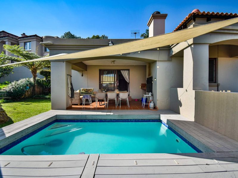 Spacious 3 bedroom property in a prime location - Faerie Glen - Photo 2