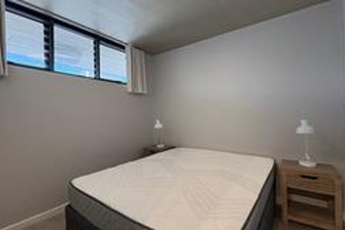Semi-Furnished One Bedroom Apartment - Obs Court, Observatory - Photo 3