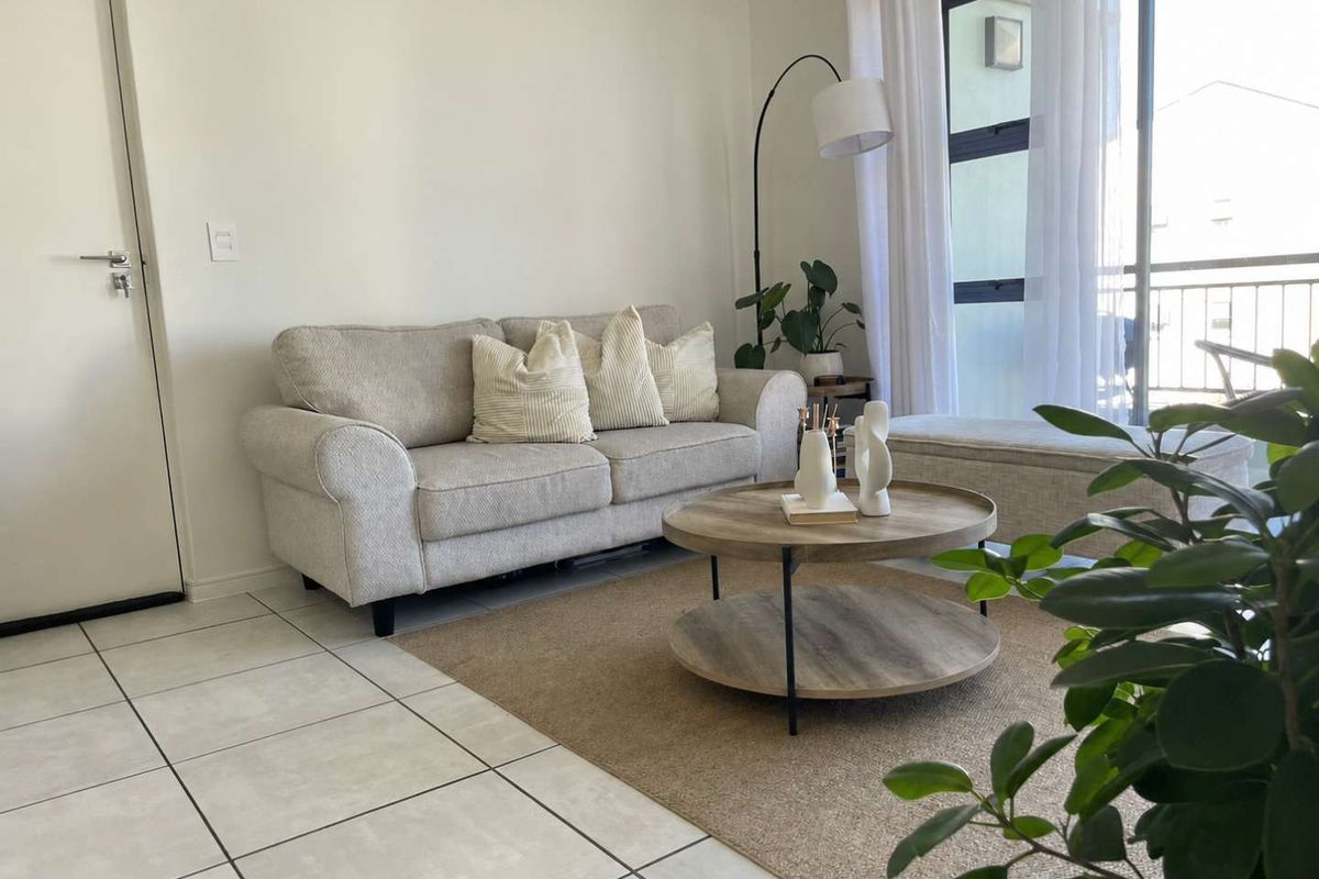 1 Bedroom Apartment For Sale in Richwood - Photo 2