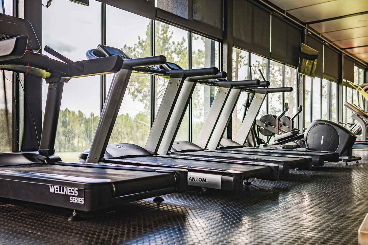 As a resident, you're not just living, you're embracing a lifestyle of adventure, serenity, and unparalleled luxury. - Photo 5