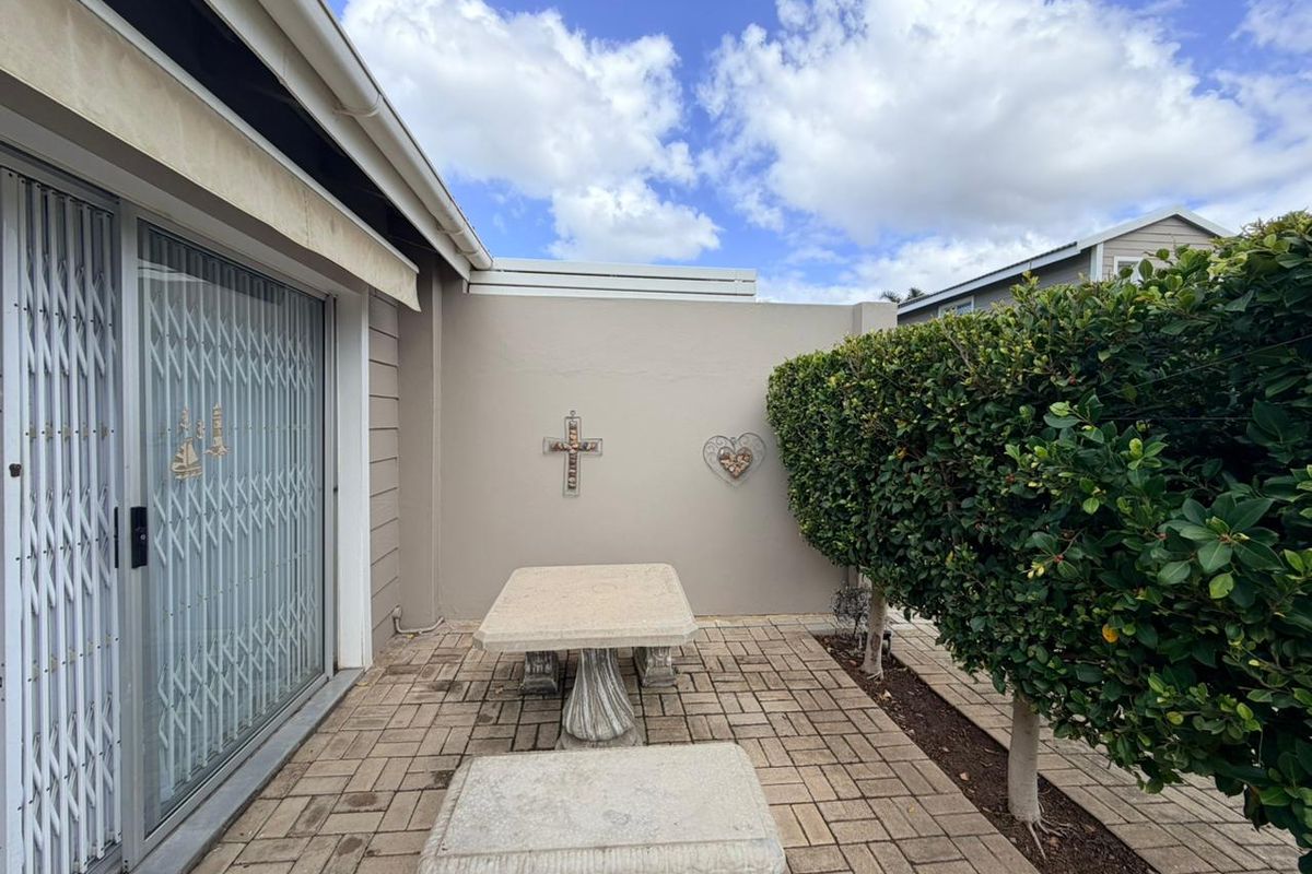 Exceptional Opportunity: Modern Home, Prime Spot - Photo 3