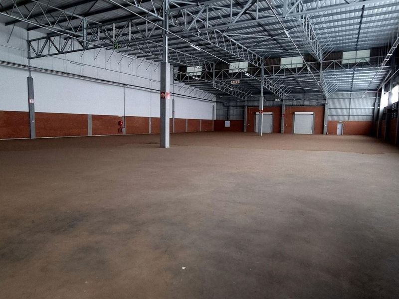 2 230m2 Louwlardia Centurion Warehouse To Let - Photo 7