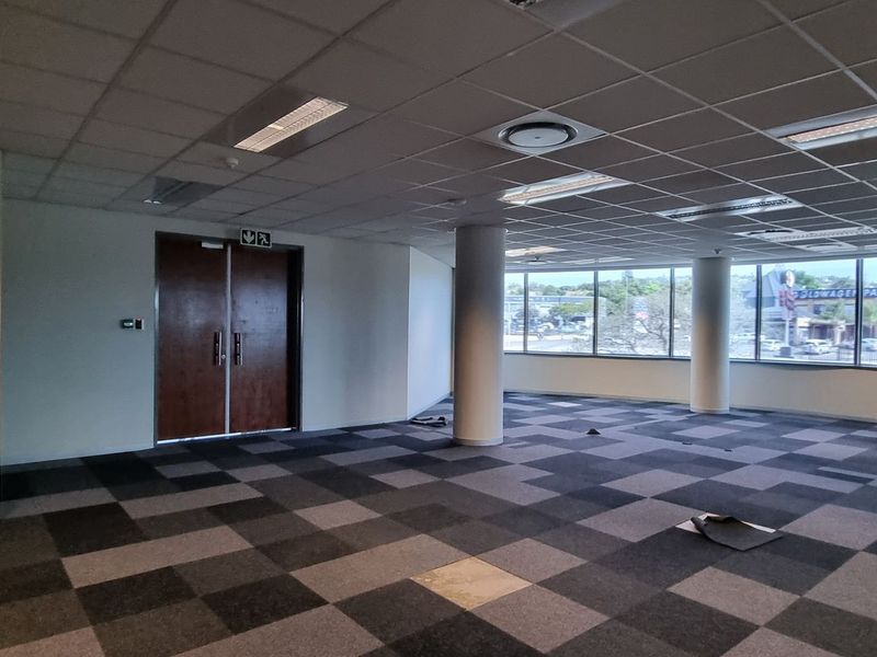 593m2 Menlyn Office To Let - Photo 8