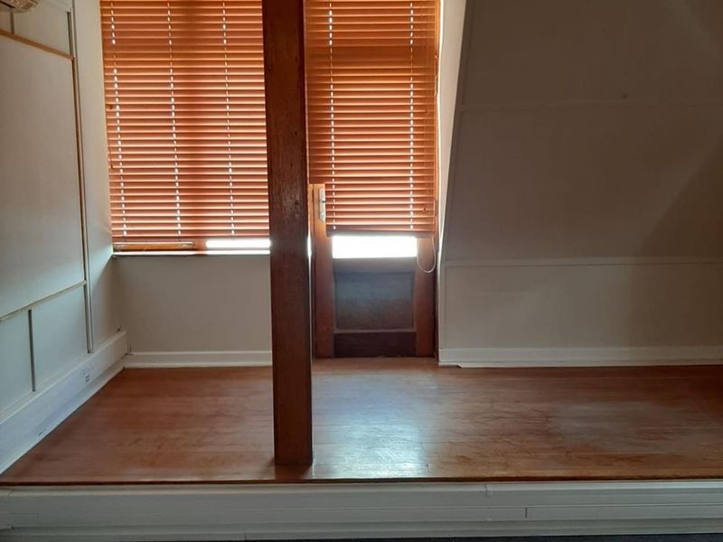 For Rent: Prime Office Space in Swakopmund CBD - Photo 8