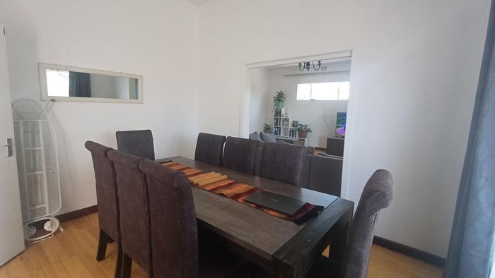 Property #2521254, House For Sale in Klein Windhoek