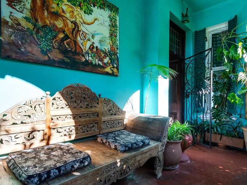 Most gorgeous character home for sale next to De Waal Park - Photo 5